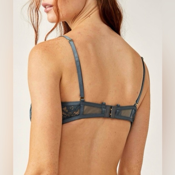 Free People Intimately *Maya* Convertible Underwire Bra in Storm Water. NWT - Picture 4 of 5
